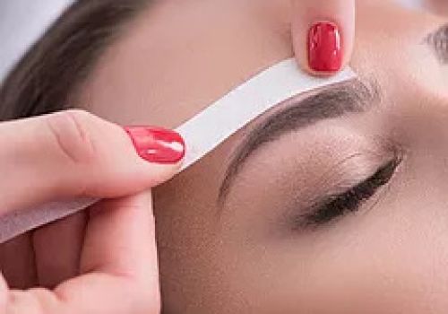 Pedicure basic foot scrub/ Pedicure special Callus treatment  with Shellac color - Sơn shellac và chà gót chân cơ bản hoặc trị liệu mềm gót chân đặc biệt 